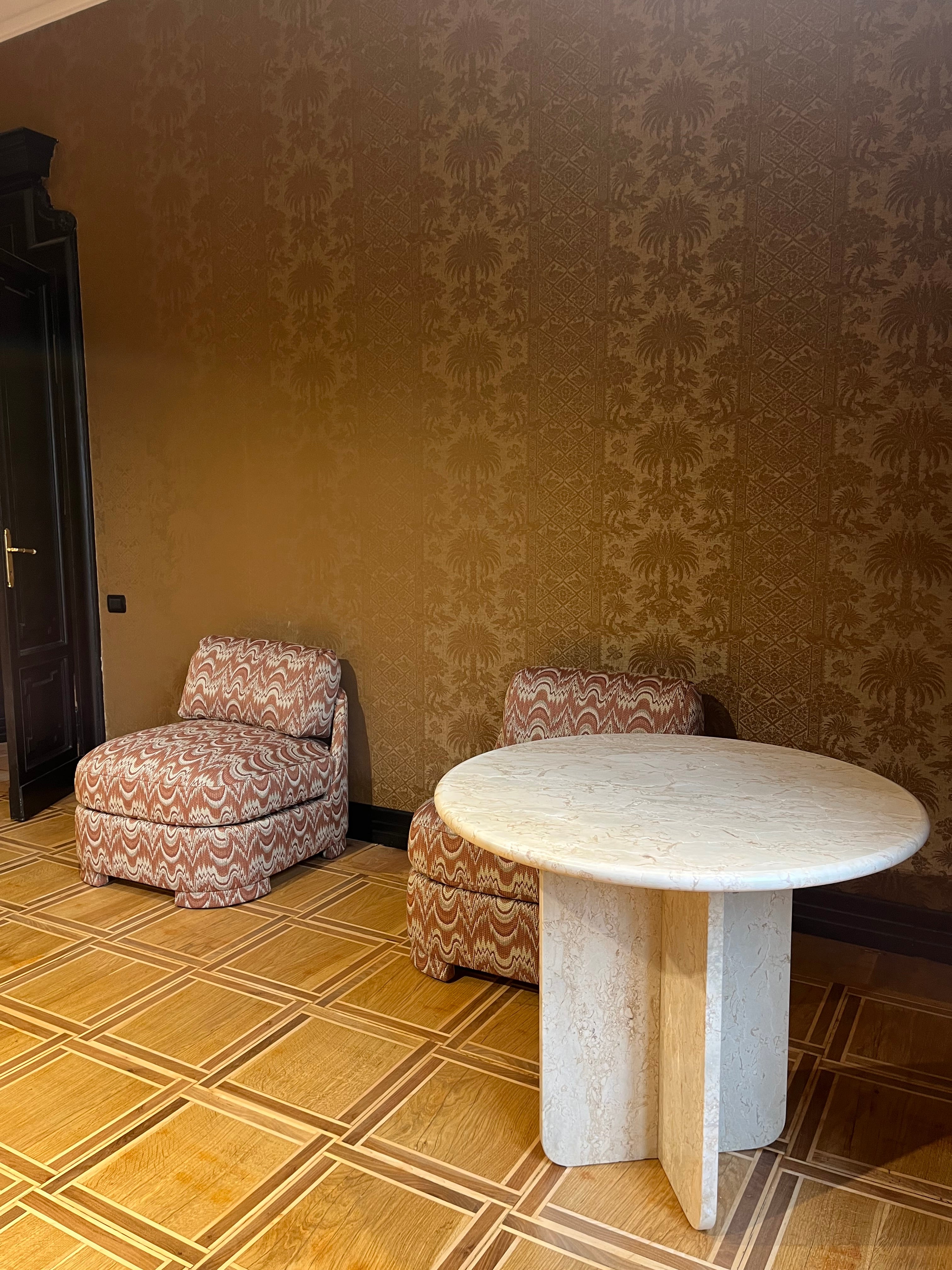 Table à manger ronde 100% pierre de david - GIPSY HOME