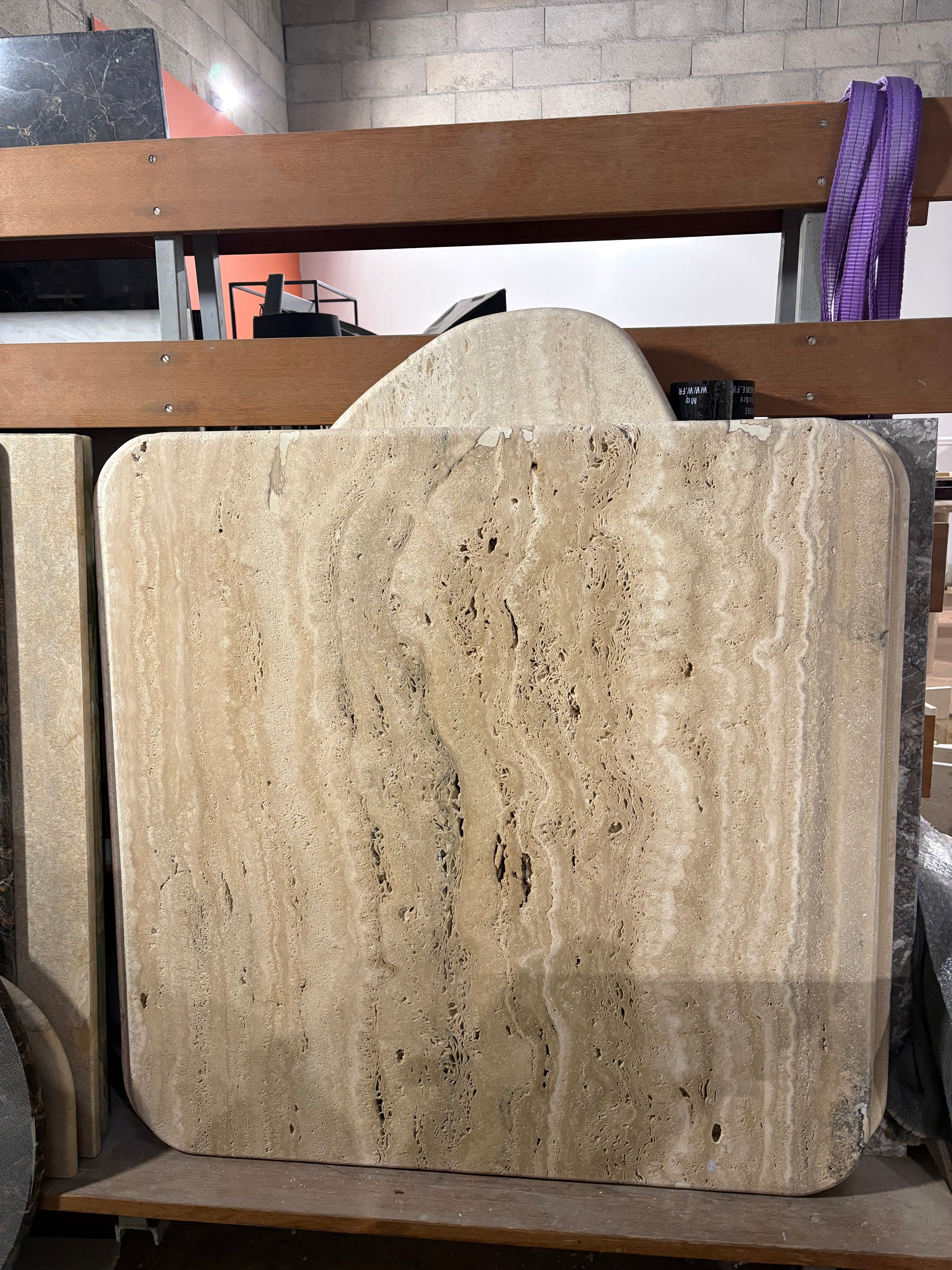 Table basse carrée 100% Travertin Romain (brut ou poli)