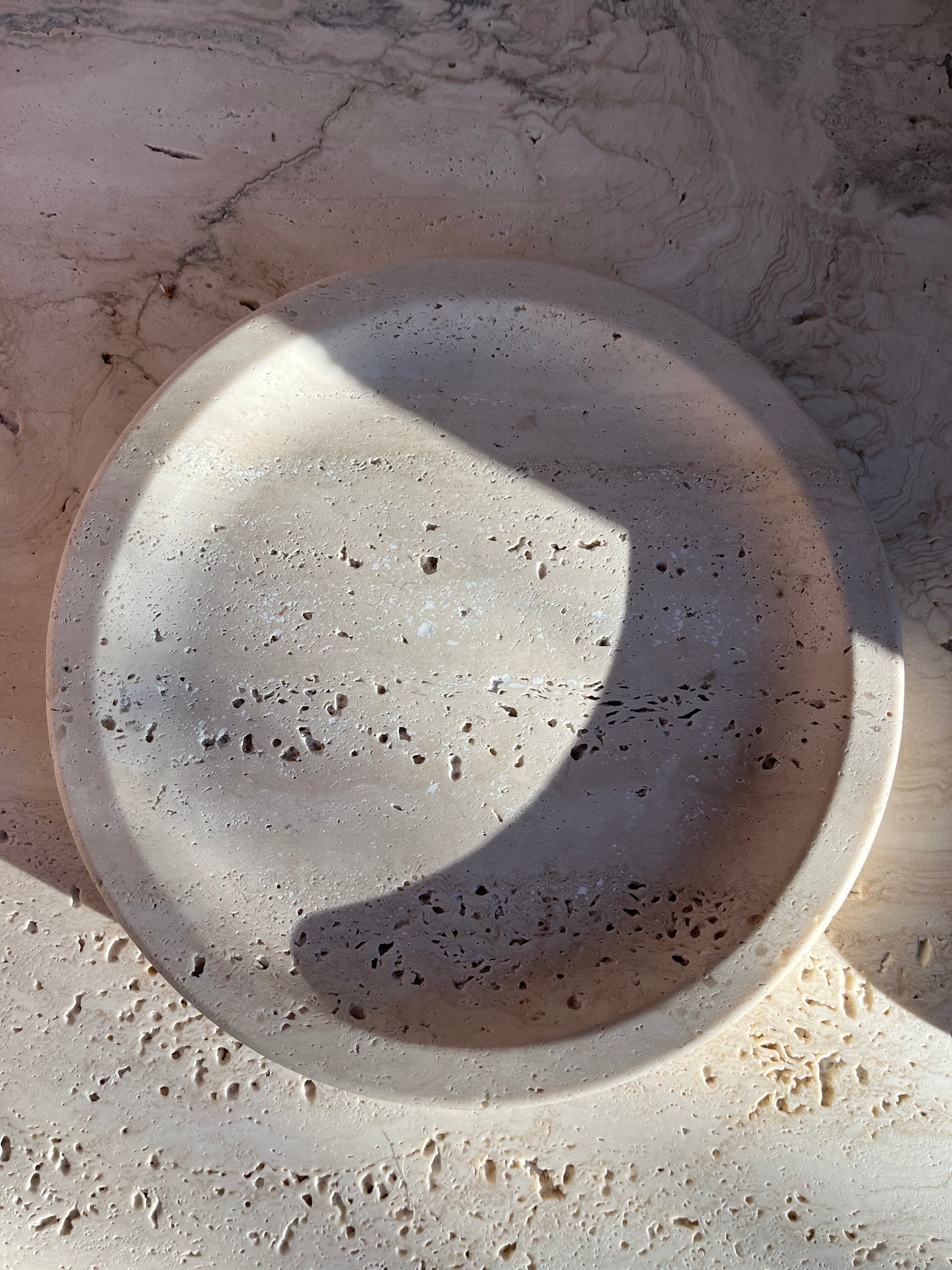 Plateau en travertin brut - GIPSY HOME