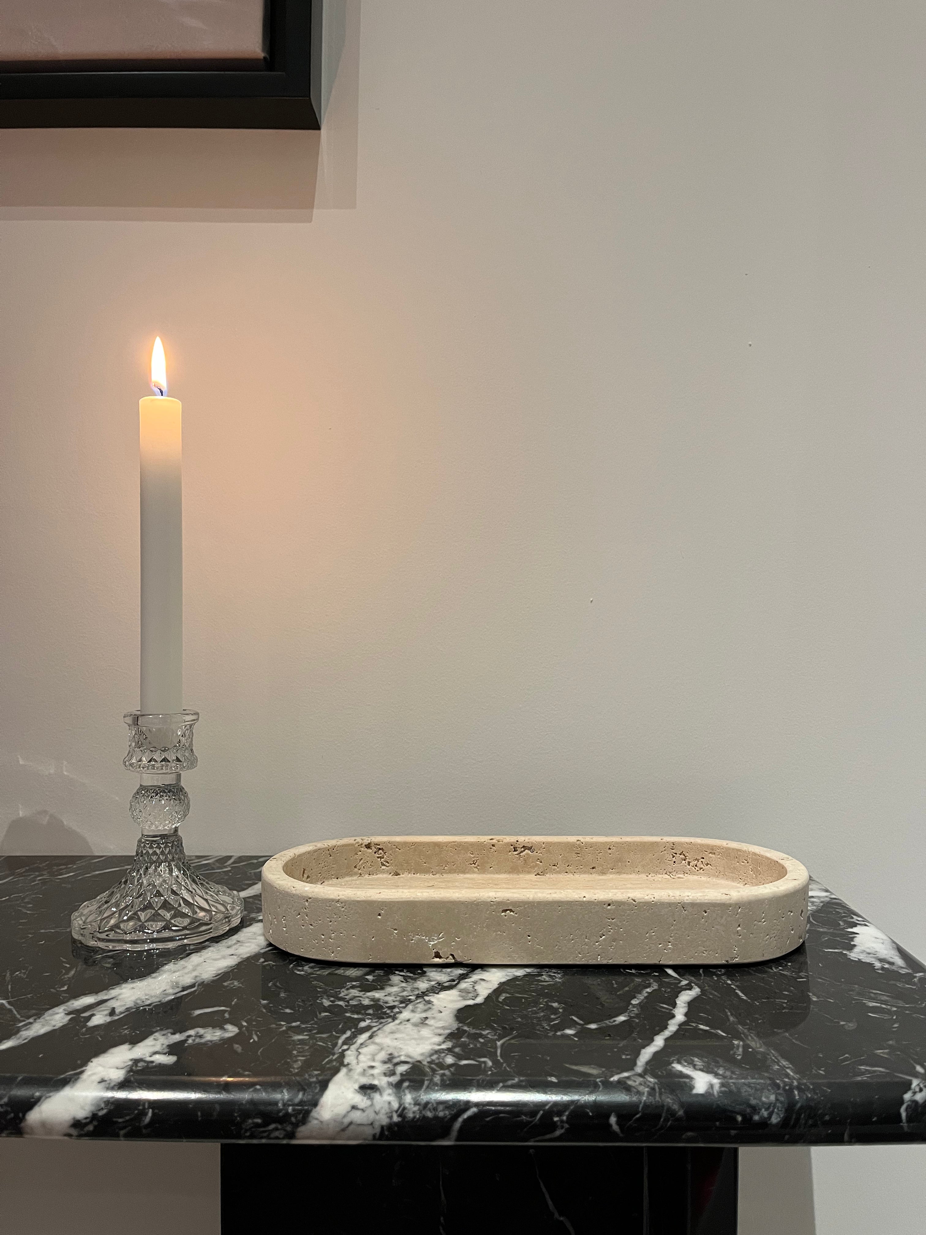 Plateau oblong en travertin brut - GIPSY HOME