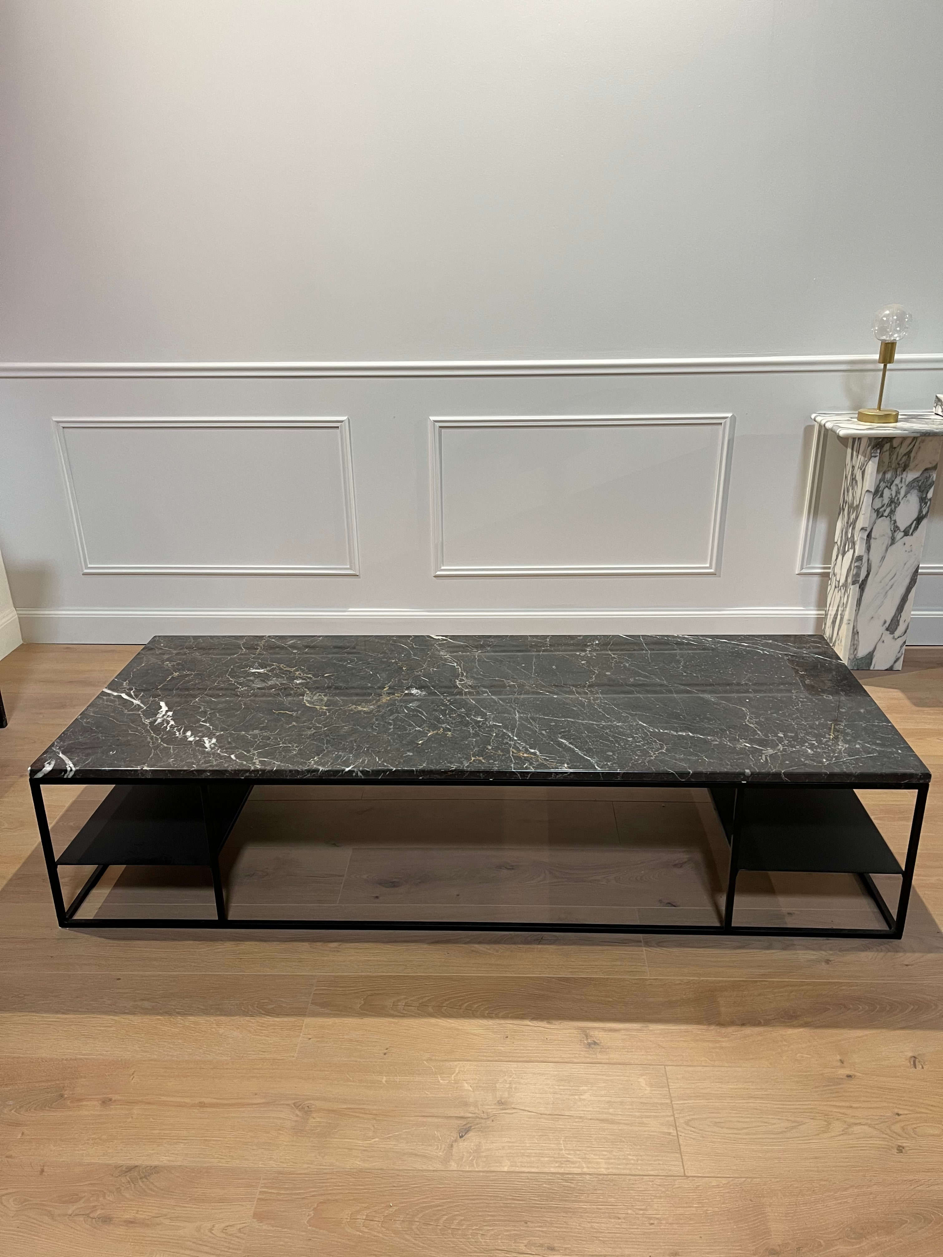 Table basse élégance XXL étagère x Noir Khenifra - GIPSY HOME