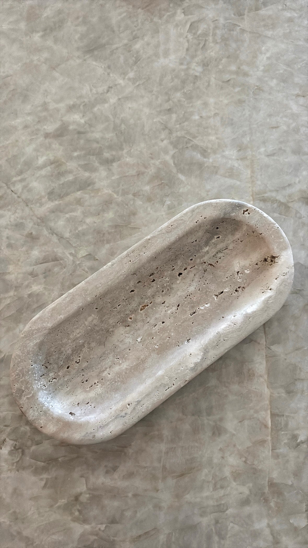 Mini Plateau oblong en travertin brut