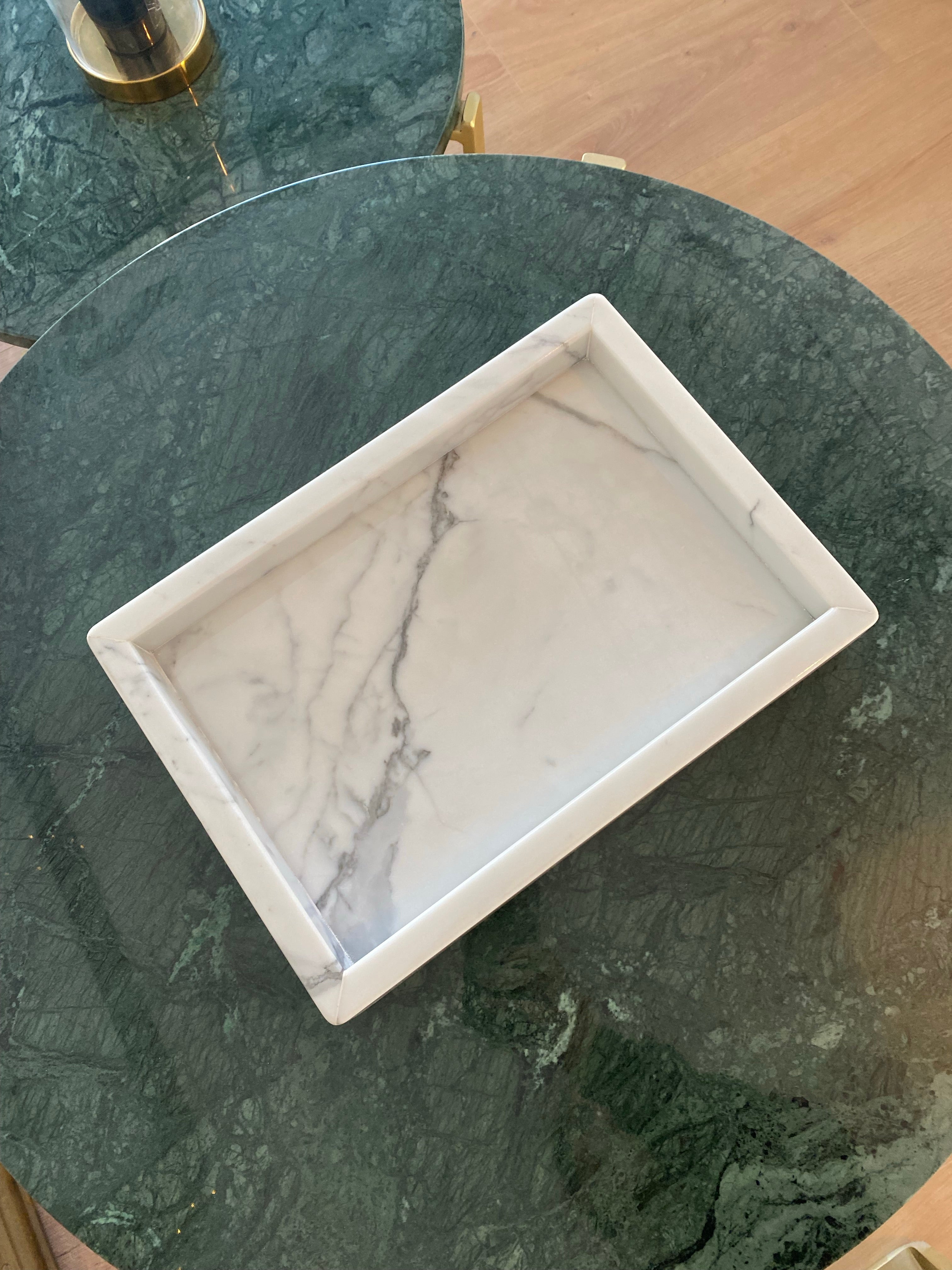 Calacatta white marble top