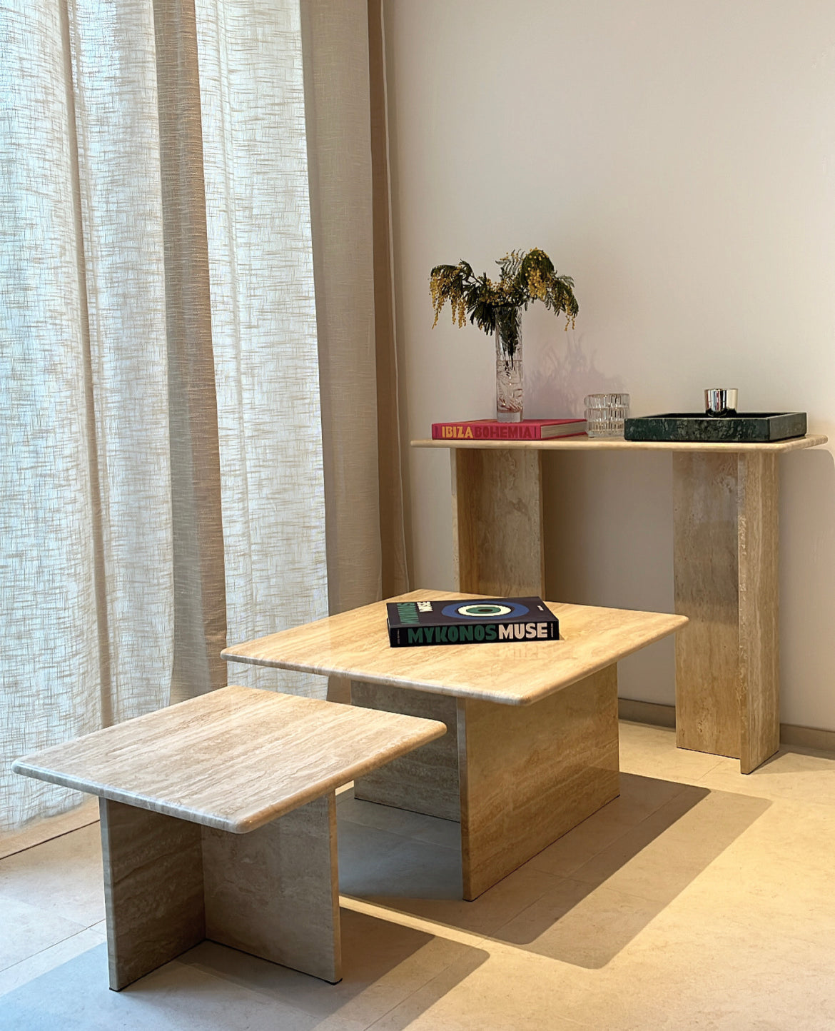 Pré-commande Table Gigognes carrées 100% TRAVERTIN