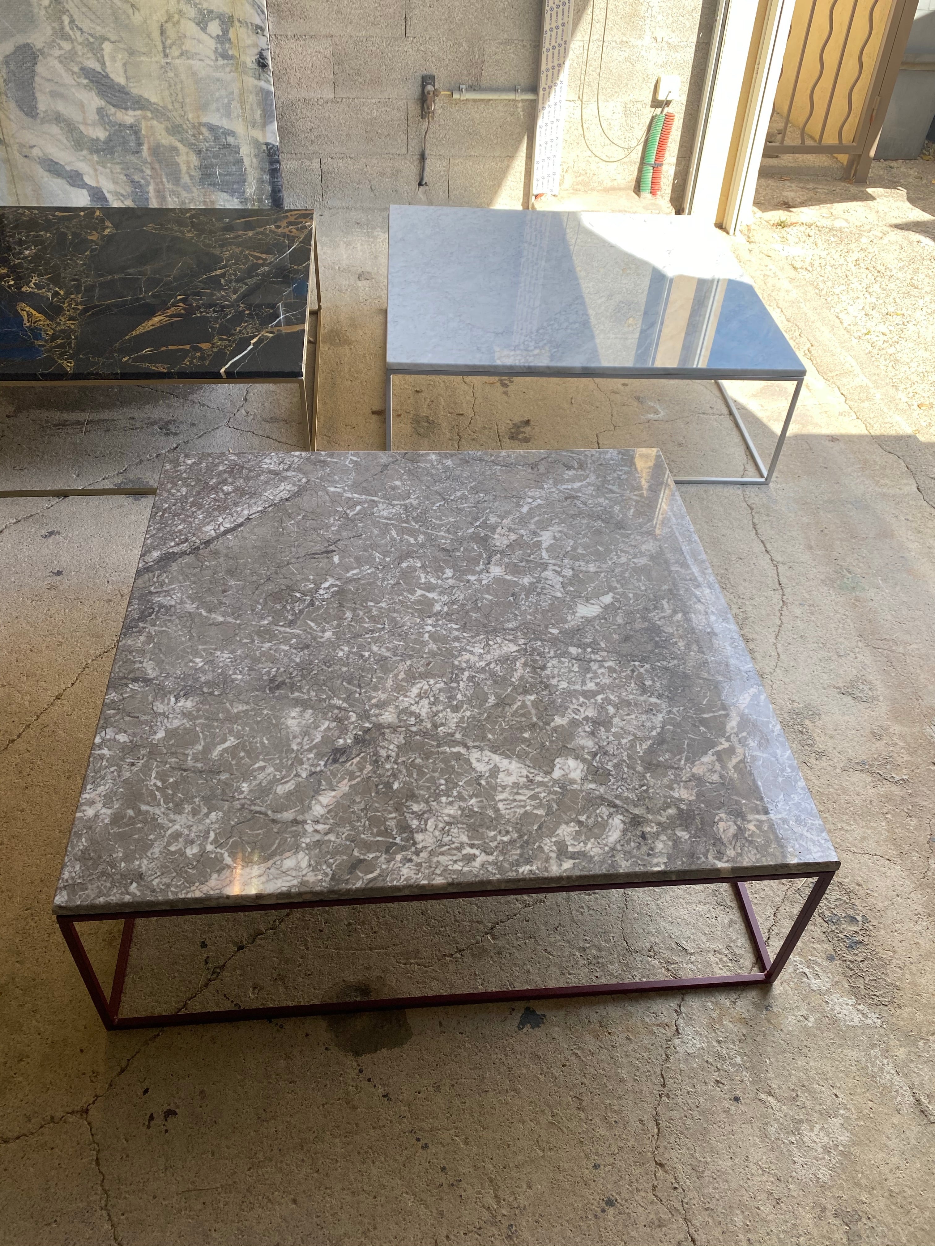 Elegance coffee table x Gray Tiflet marble