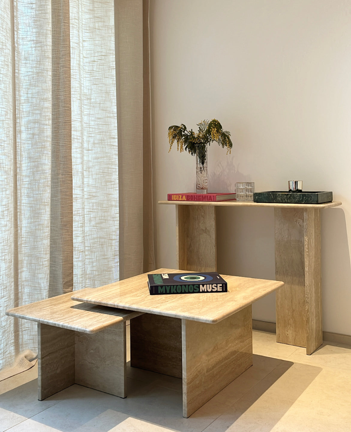 Pré-commande Table Gigognes carrées 100% TRAVERTIN
