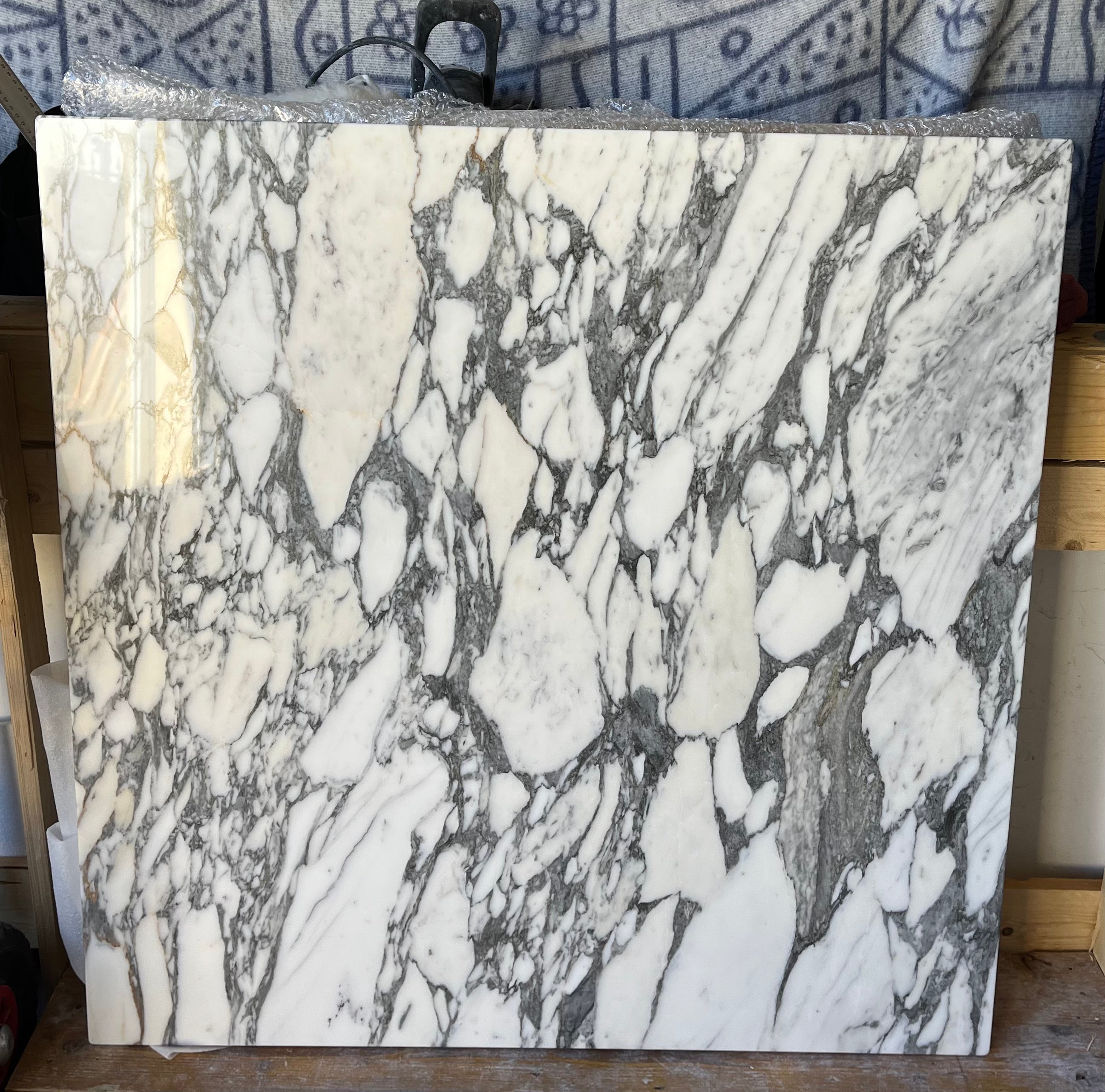 PRÉ COMMANDE Table basse élégance x Arabescato - GIPSY HOME